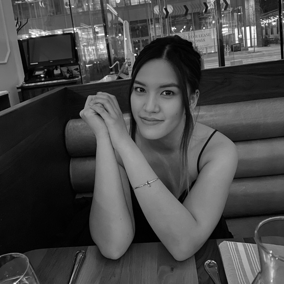 Meet your Posher, Suzin - Picture 1 of 1